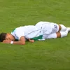 Taha geblesseerd van het veld tijdens oefenwedstrijd FC Groningen