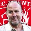 FC Twente krijgt heldere trainerstip: Dick Lukkien ophalen bij FC Groningen