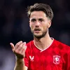 Van Wolfswinkel gehavend, maar ook blij na bekerzege: "Ouderdom noemen ze dat!"