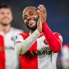 Van Rooij kan zijn borst natmaken: Feyenoord-ster Sterling zondag zijn directe tegenstander