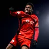 Uitgelicht: Dit is Poku de vliegensvlugge FC Twente-target | goals en assists
