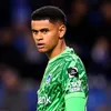 Zeventienjarig (!) talent Brughmans op radar van FC Twente: Boomlange keeper maakt indruk