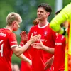 Samenvatting FC Twente - Aberdeen FC: Vennegoor trefzeker in eerste zege seizoen 2026-2027