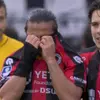 Oud-FC Twente-speler Yegoian barst in tranen uit na bizarre ontknoping