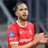 Zerrouki bijt van zich af na kritiek Twente-supporters: "Wie een goede kijk op voetbal heeft, weet hoe het werkt"