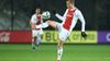 Ajax verhuurt De Waal voor één seizoen aan ADO Den Haag