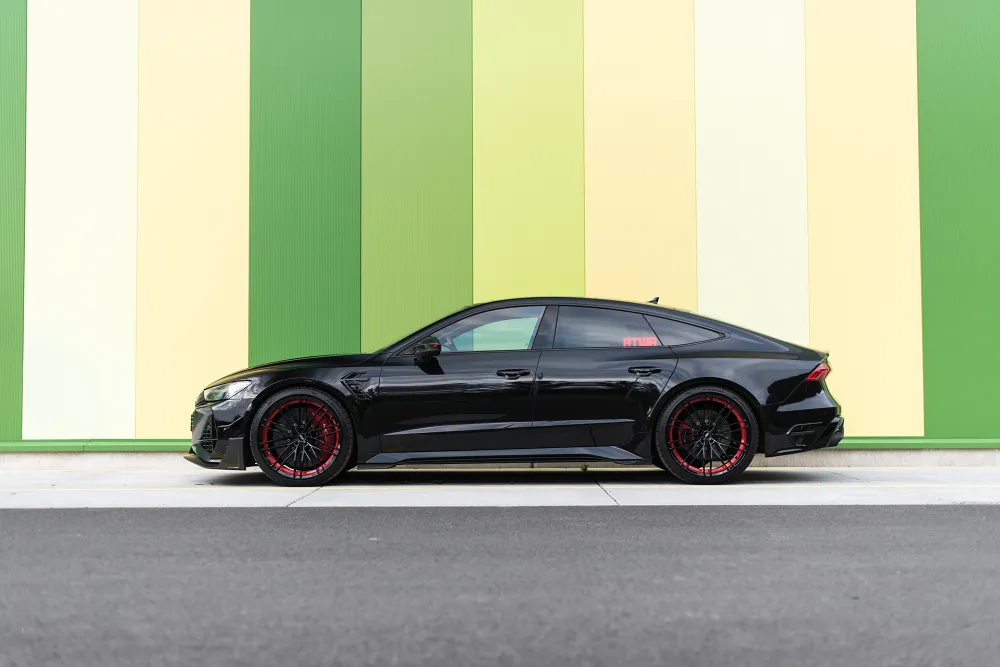 VD Akker toont de eerste Audi RS7-R by ABT Sportsline