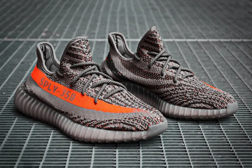 Adidas top yeezy grijs