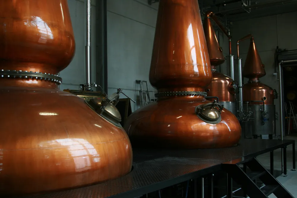 De indrukwekkende ketels van Zuidam Distillers