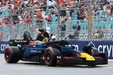 De leukste F1-race van 2025 in beeld - de driver's parade met Lego-auto's