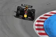 Yuki Tsunoda blijft extra lang in Barcelon om te testen