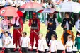 Hamilton houdt vertrouwen in Ferrari en Vasseur: "Aan iedereen die die verhalen schrijft..."