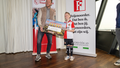 Historische Feyenoord-foto's leveren Kuyt Foundation bijna 9.000 euro op