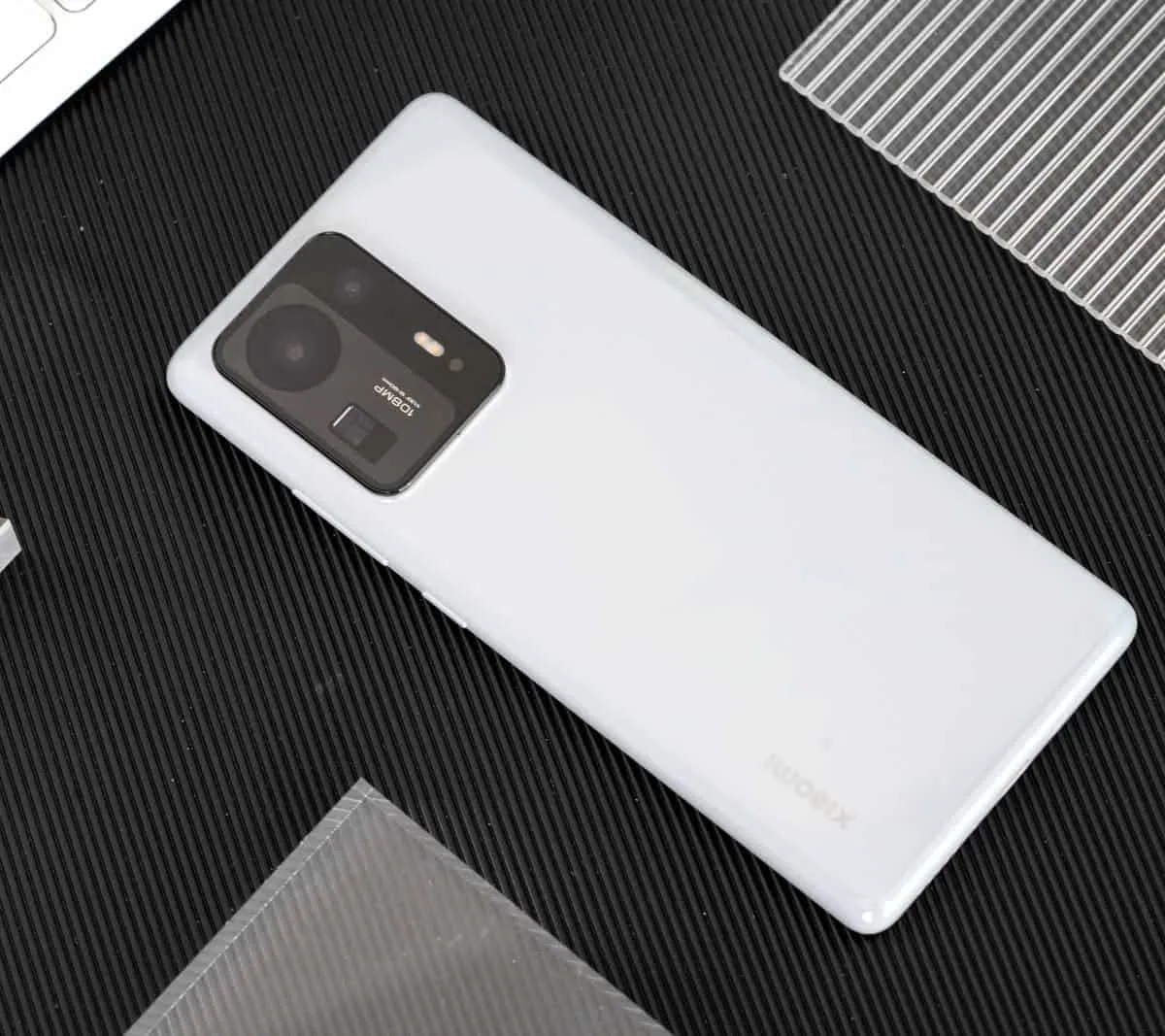 Xiaomi Mix 4 12GB/256GB ホワイト Xiaomi-Mix-Fold-4-7.98Inch-