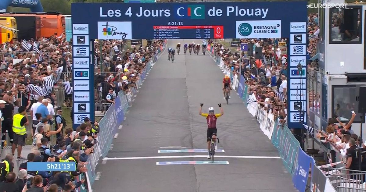 Photo: ciclismoaldia.es Resultados Bretagne Classic 2026: ¡Alex Aranburu da la campanada en Plouay