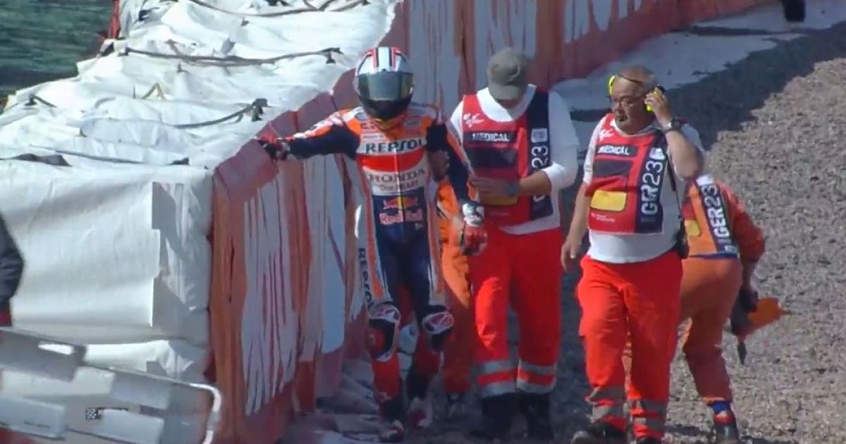 MotoGP Sachsenring: Marc Marquez a terra anche nel warm up