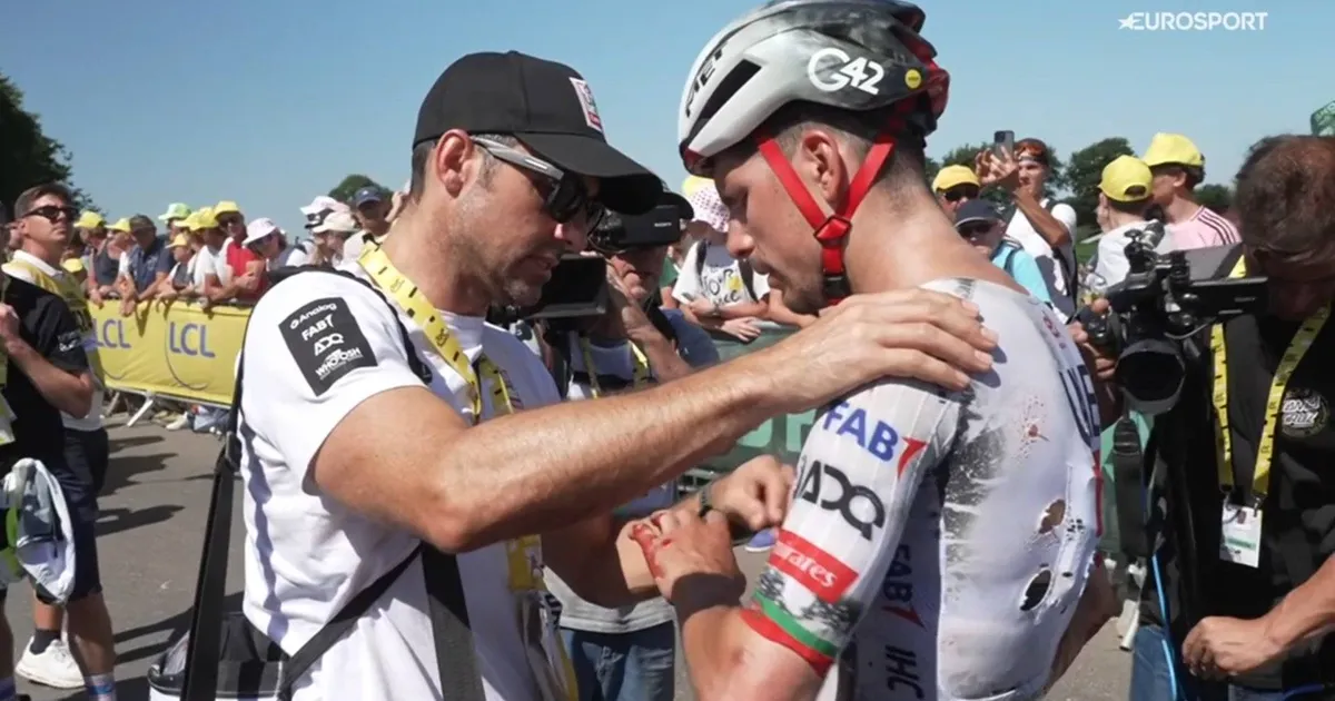 Inspiring Resilience: The Triumph of Team Spirit in the Tour de France