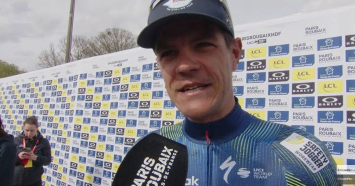 Mathieu van der Poel, who joined the group, was also running out of steam