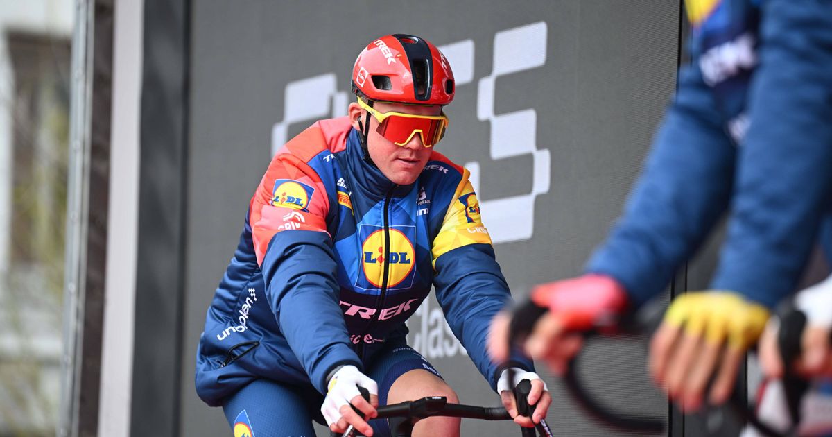 “We just have to be happy… the best cyclist ever is racing”