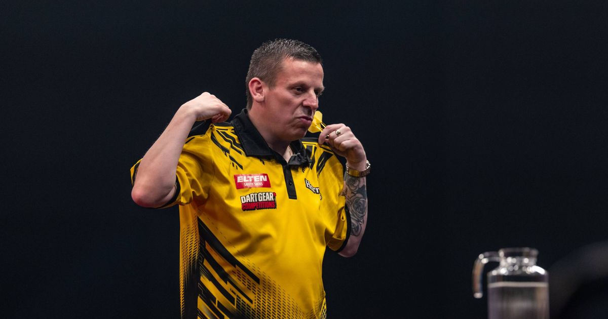 “I had a realistic chance of getting my hands on a trophy” - Dave Chisnall rues missed chances as World Matchplay pressure builds