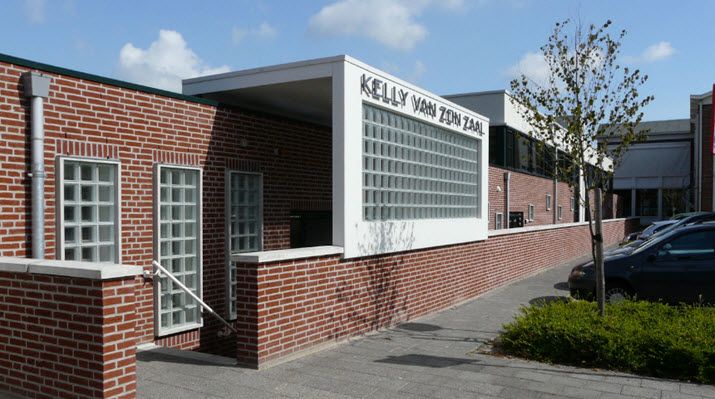 Gemeente Dongen sluit uit voorzorg sporthallen vanwege sneeuw op daken