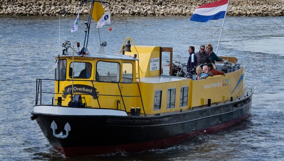Pontje Druten-Dodewaard iets rustiger seizoen, maar blijft populair bij fietsers en wandelaars