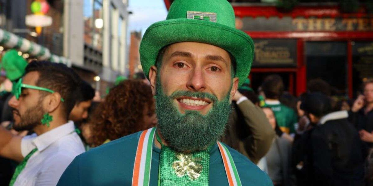 Colbert Klavertje Vier St Patricksday Dames