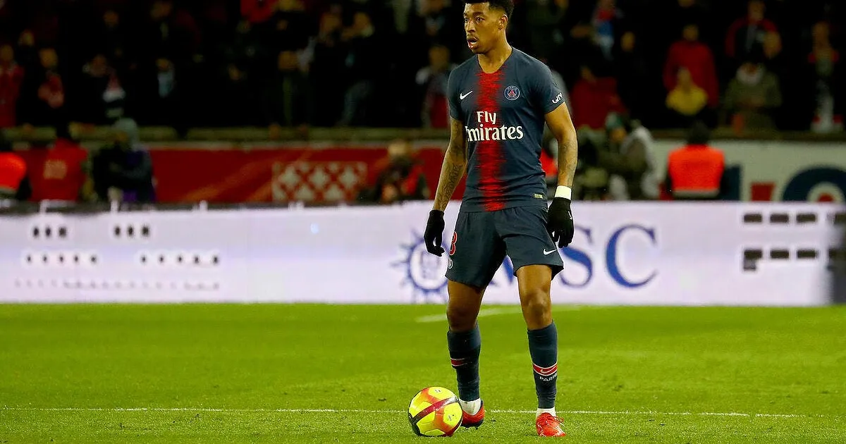 PSG : Une offre colossale tombe pour Kimpembe !