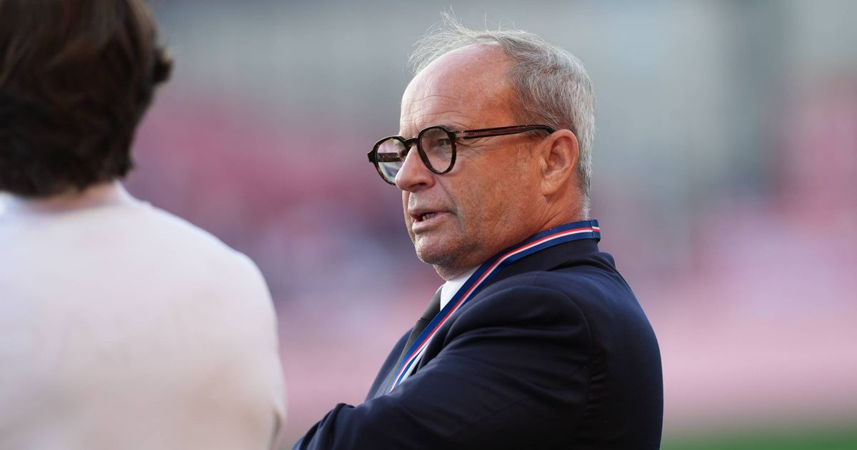 PSG : La nouvelle star du football snobe Paris