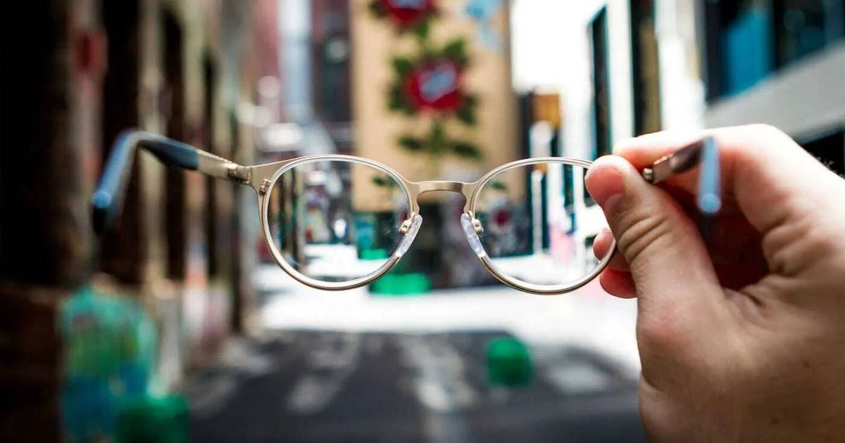 Finally, a flagship that really cares about our eyes - and it's worth ...