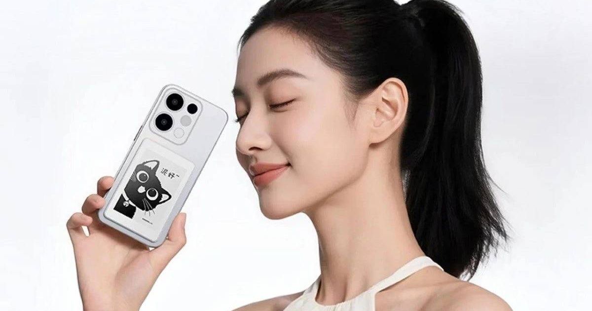 Ink Reader That Attaches to Your Phone
