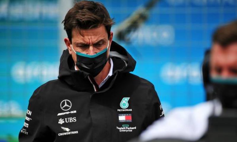 Mercedes saw Verstappen get very close: "We had a bit of luck"