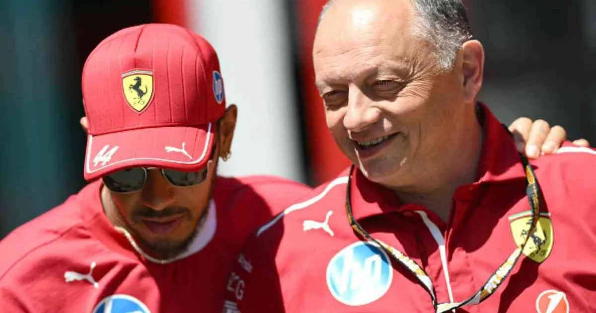 Vasseur contradice a Brundle sobre el costoso error de Hamilton