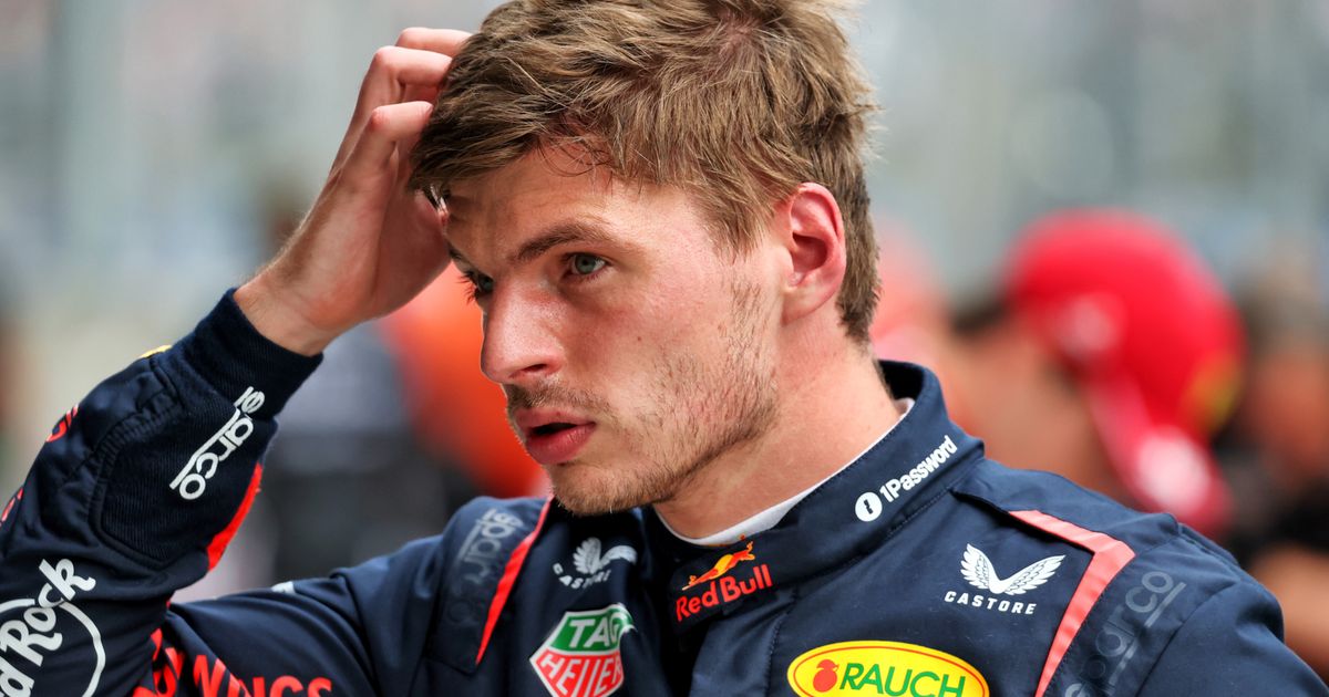 Ecclestone Advierte a Max Verstappen: Un Cambio a Ferrari Podría Terminar su Carrera