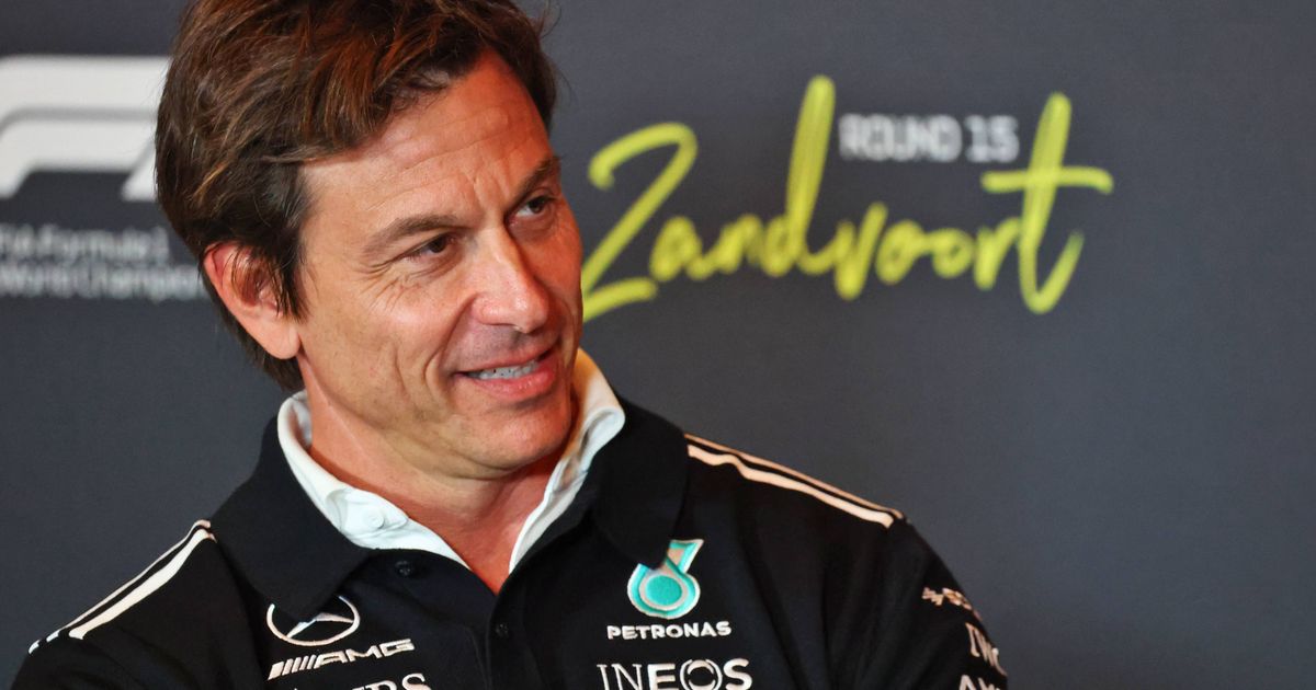 トト・ヴォルフ、マックス・フェルスタッペンが将来メルセデスでドライブする可能性に言及 「良いチャンスはまだある」