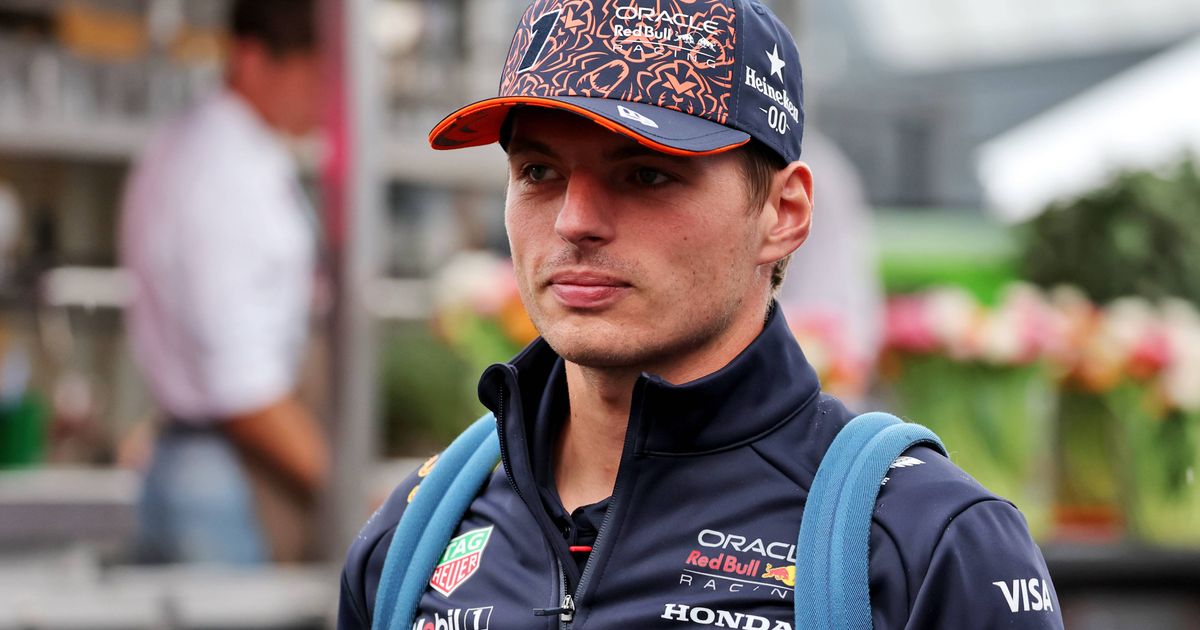 Verstappen elogiado por su 'obra maestra' en el GP de Holanda; Hamilton criticado por 'error de novato'