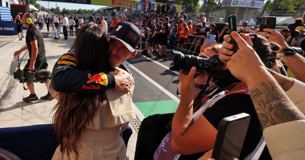 Kelly Piquet Shares Heartwarming Summer Photo of Daughter Lily