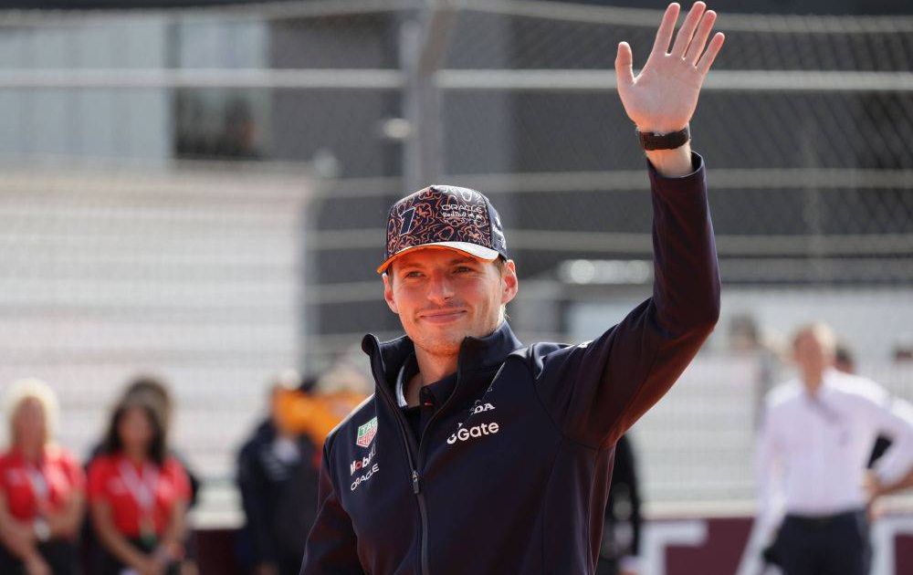 Verstappen acende 'tifosi' em Monza: 'Nenhuma razão para aprender italiano... por enquanto'
