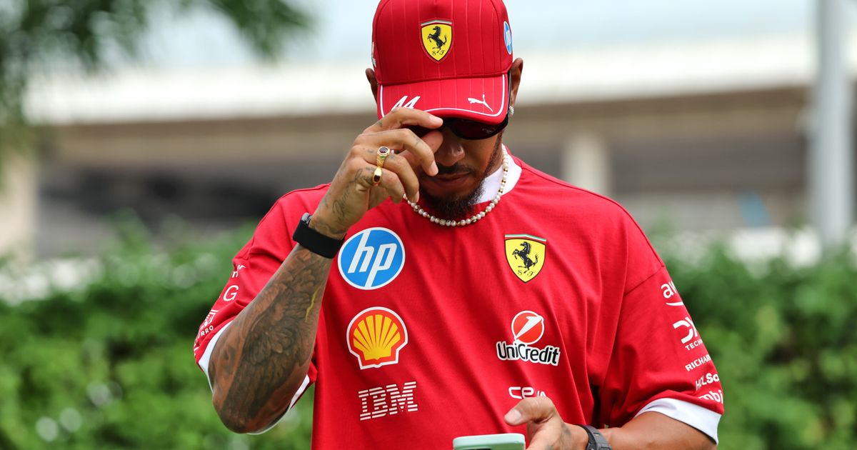 F1 LIVE: Cambiamenti nelle Qualifiche per il 2026 e la Risposta di Hamilton ad Alonso