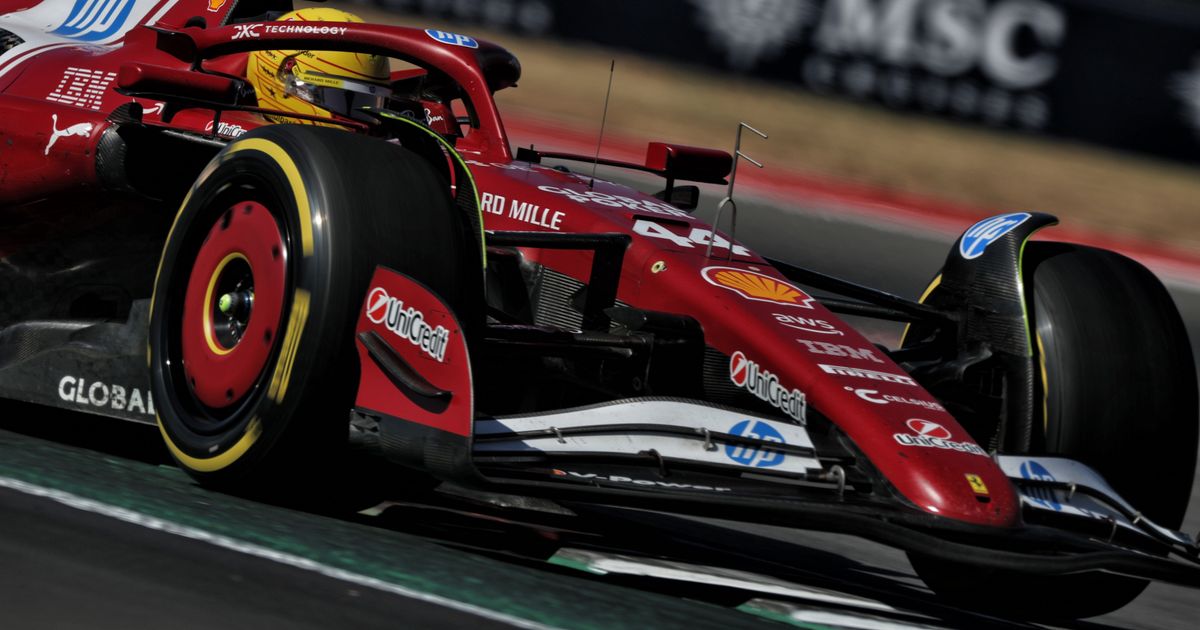 F1 Hoy | Ferrari revoluciona su filosofía de diseño para 2026; Ecclestone critica el fichaje de Hamilton por "marketing"