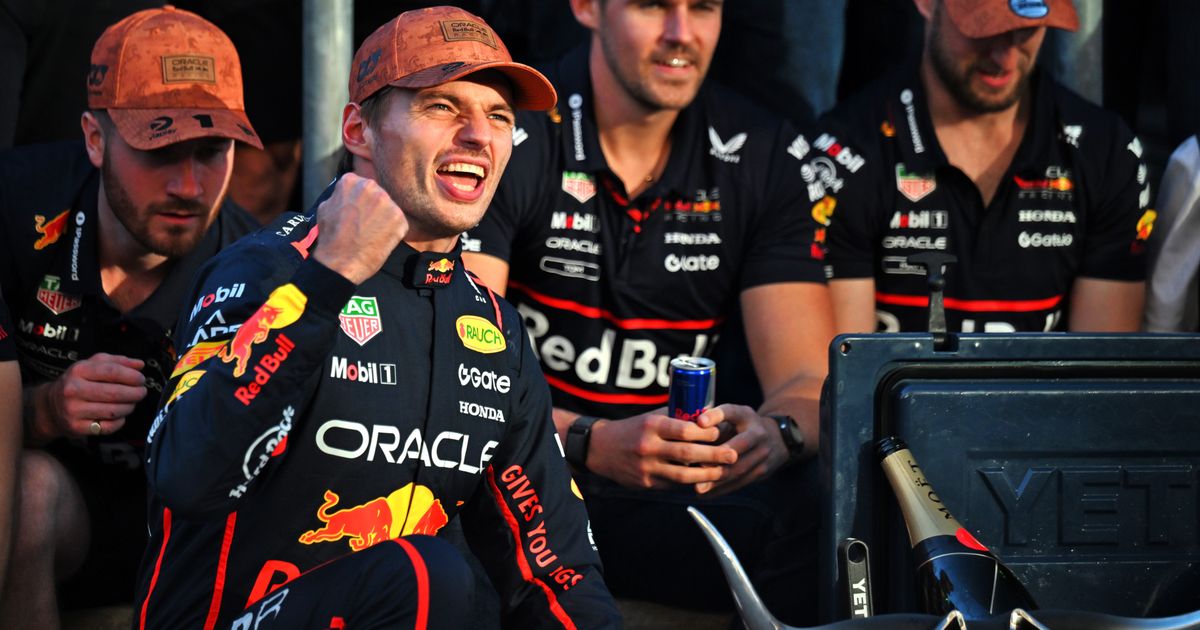Ricciardo 'sbalordito' dalla 'folle' rimonta di Verstappen per il titolo