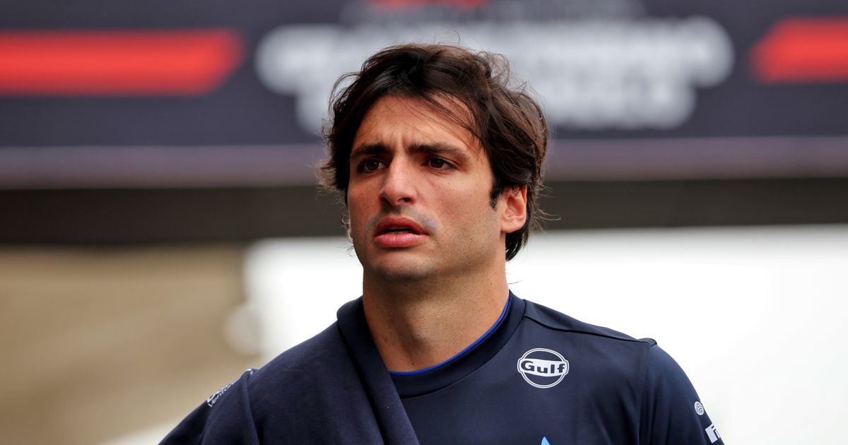 Sainz Arrives in Brazil After Illness, Set to Race