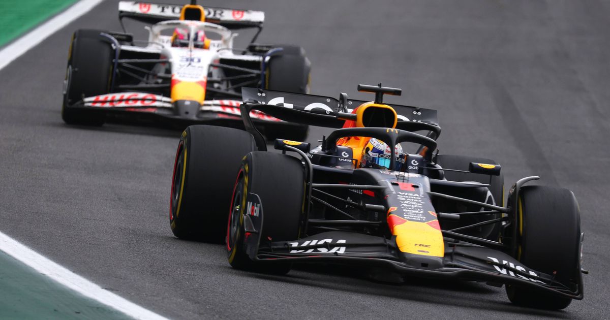 Historisch moment voor Verstappen en Red Bull: de eerste eigen motor is ...