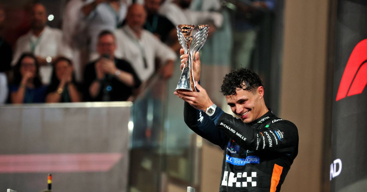 诺里斯终结红牛-梅赛德斯双雄垄断 阿布扎比加冕F1世界冠军