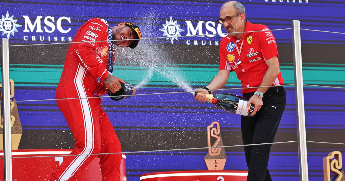 Hamilton: l'ingegnere Santi ha 'riacceso' la mia passione per la F1 dopo il primo trionfo con la Ferrari