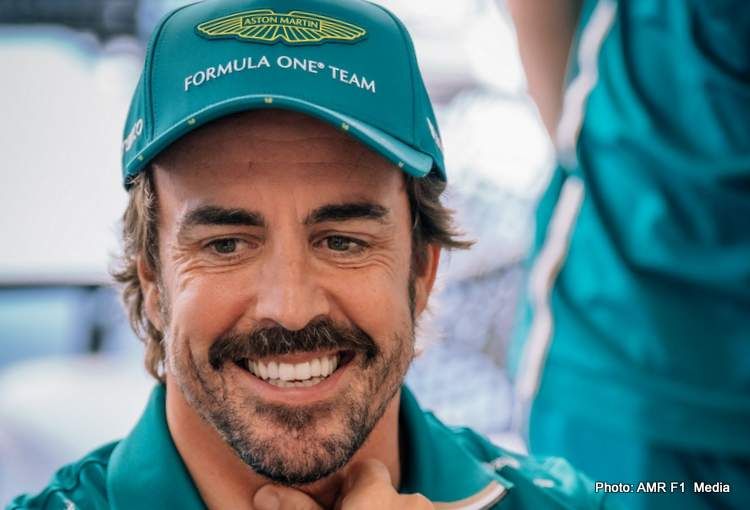 GRANDPRIX247 | Alonso: Newey 100% focused on next year's Aston Martin AMR26