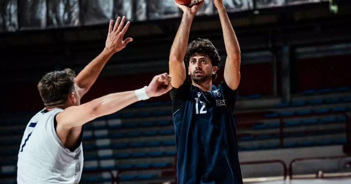 Photo: pianetabasket.com Tegola Fortitudo Bologna: grave infortunio per Stazzonelli