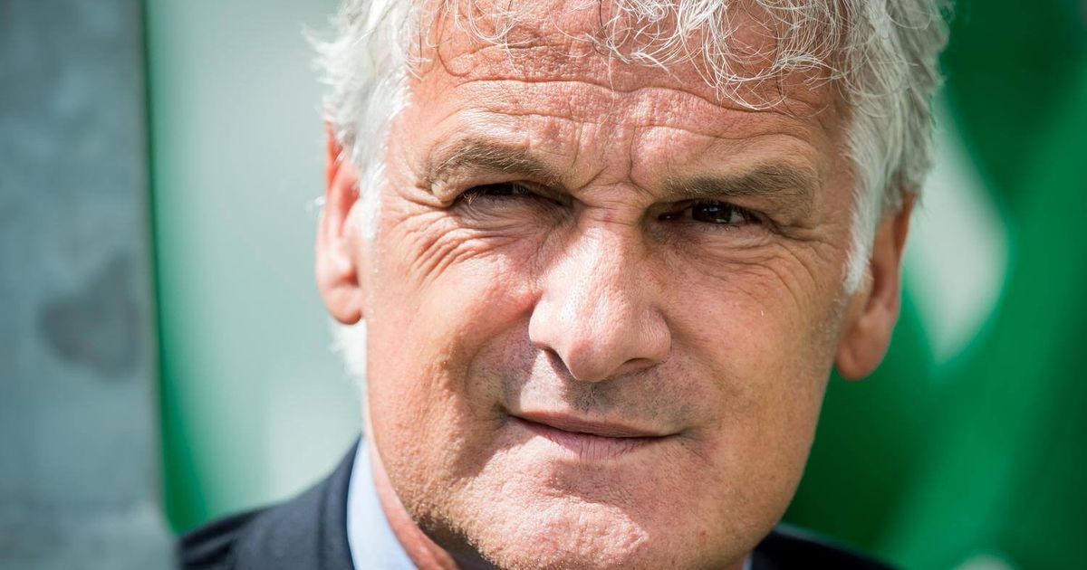 Fred Rutten kraakt eigen ploeg: 'Ik denk dat de verdediging wat mannelijker kan'