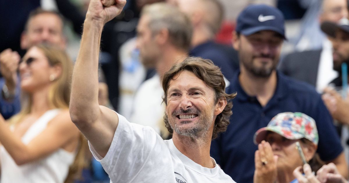 Juan Carlos Ferrero opens door to coaching comeback after Alcaraz split