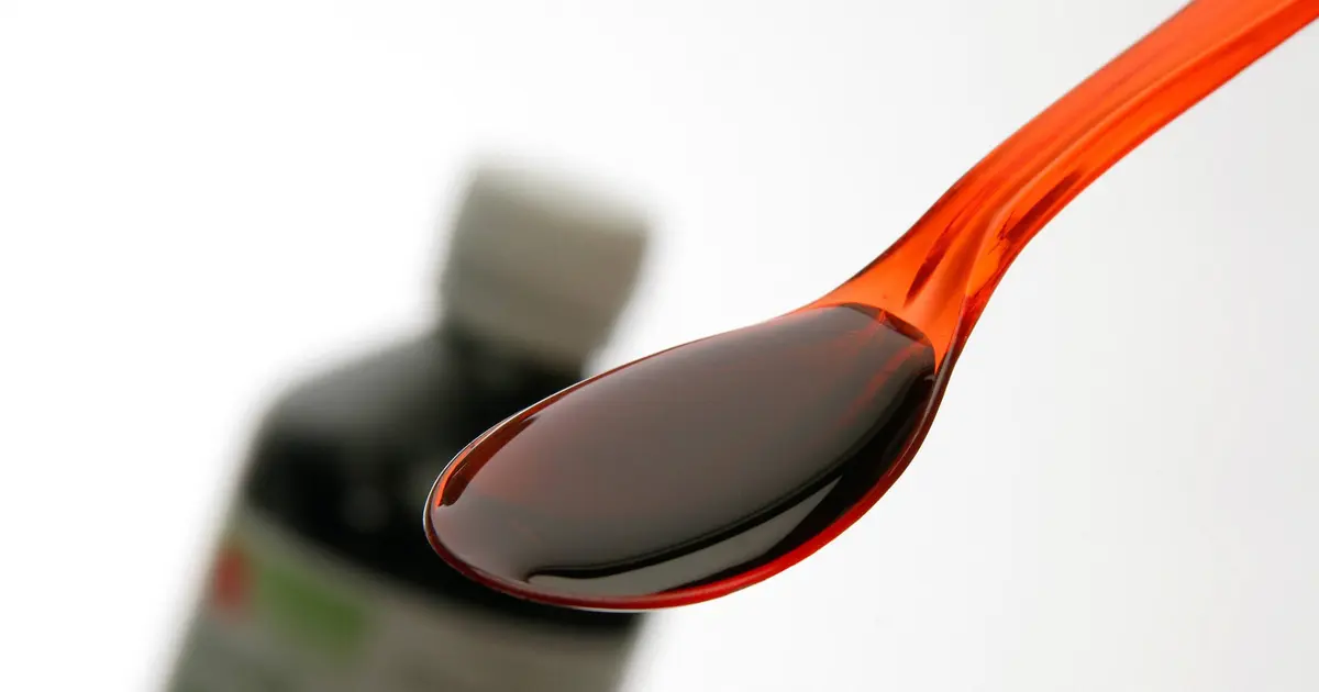 咳止めの飲み物成分は、パーキンソンの患者を最悪の症状から保護するようです
